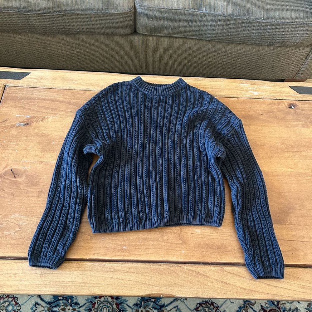 Universal Thread black Ribbed Crewneck Sweater